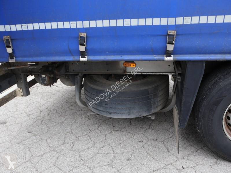 نصف مقطورة Schmitz Cargobull S24