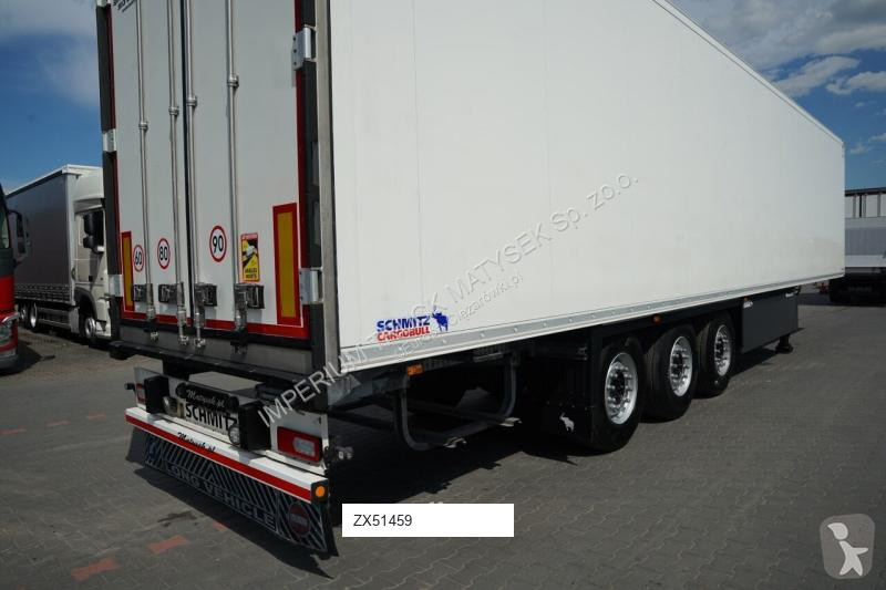 نصف مقطورة Schmitz Cargobull