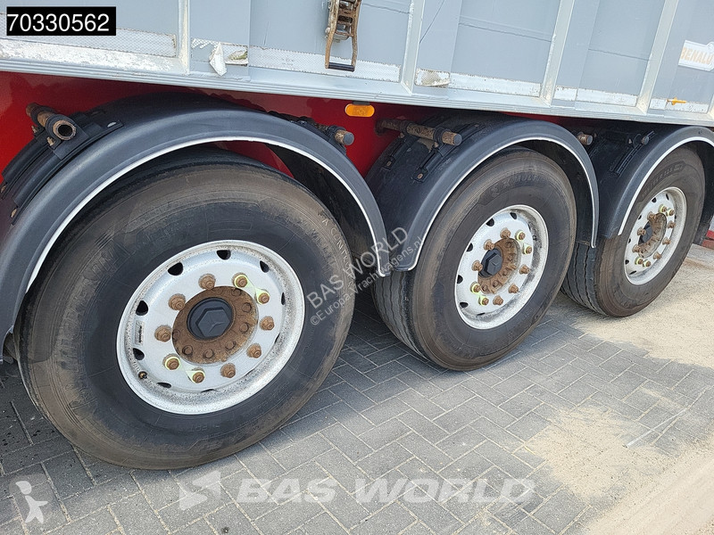 نصف مقطورة Benalu BENCERE Lift Axle 47m3