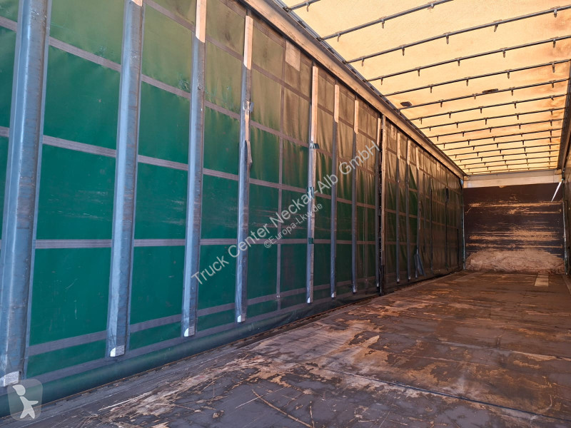 نصف مقطورة Schmitz Cargobull   3 Achs Mega...