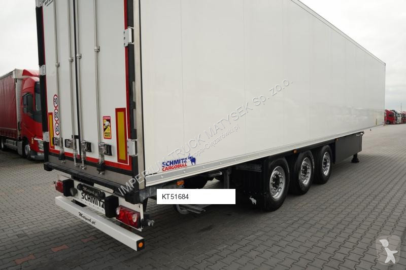 نصف مقطورة Schmitz Cargobull