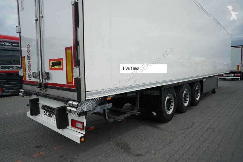 Полуремарке Schmitz Cargobull