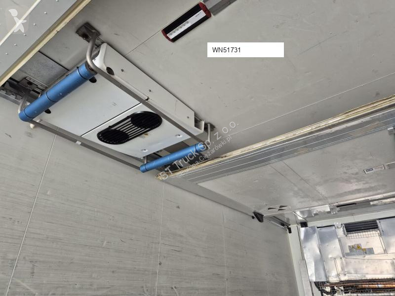 نصف مقطورة Schmitz Cargobull SKO 24 / THERMO...