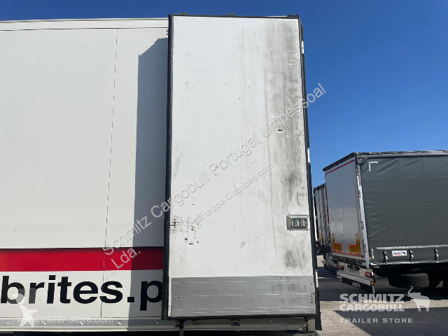 نصف مقطورة Schmitz Cargobull Semitrailer Reefer...