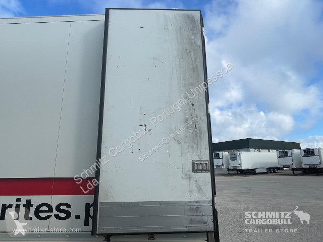 نصف مقطورة Schmitz Cargobull Semitrailer Reefer...
