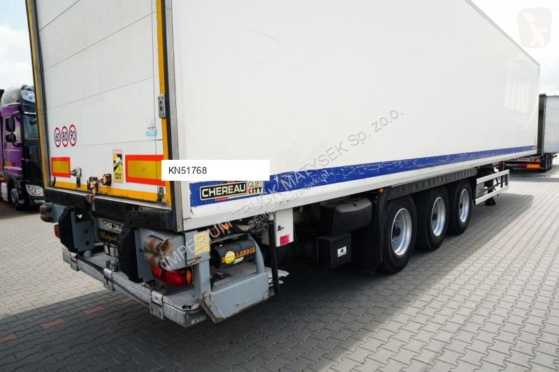 نصف مقطورة Chereau
