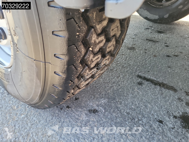 نصف مقطورة Schmitz Cargobull SCB*S3D Lift Axle...