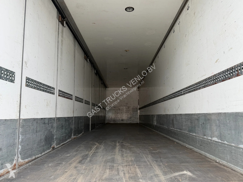 نصف مقطورة Ekeri Full Side Opening / Lift-Axle...
