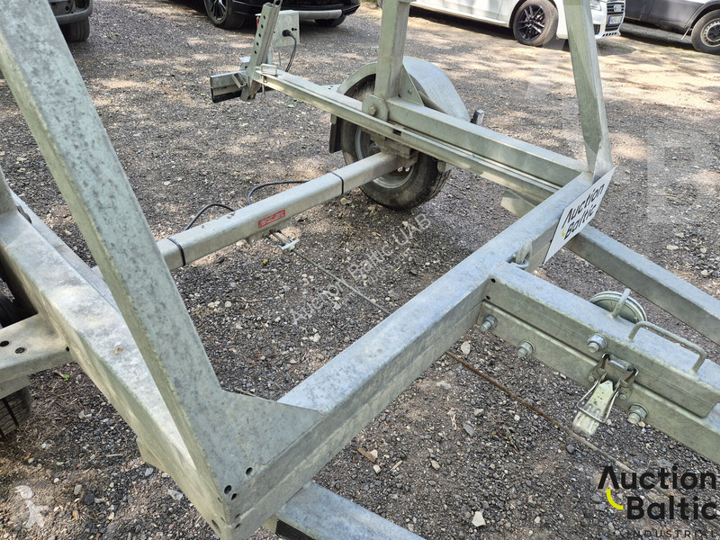 نصف مقطورة  KP1500-RB