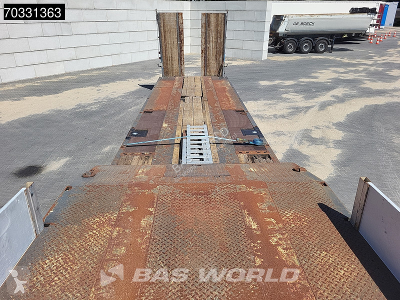 نصف مقطورة Fliegl SDS 550T 3 axles Steering...