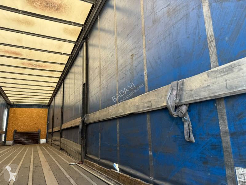 نصف مقطورة Fruehauf