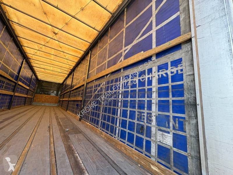 نصف مقطورة Fruehauf