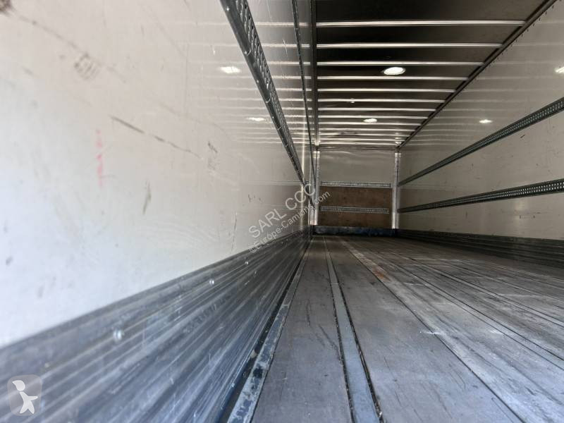 Semi remorque Fruehauf EP-176-LR essieu...