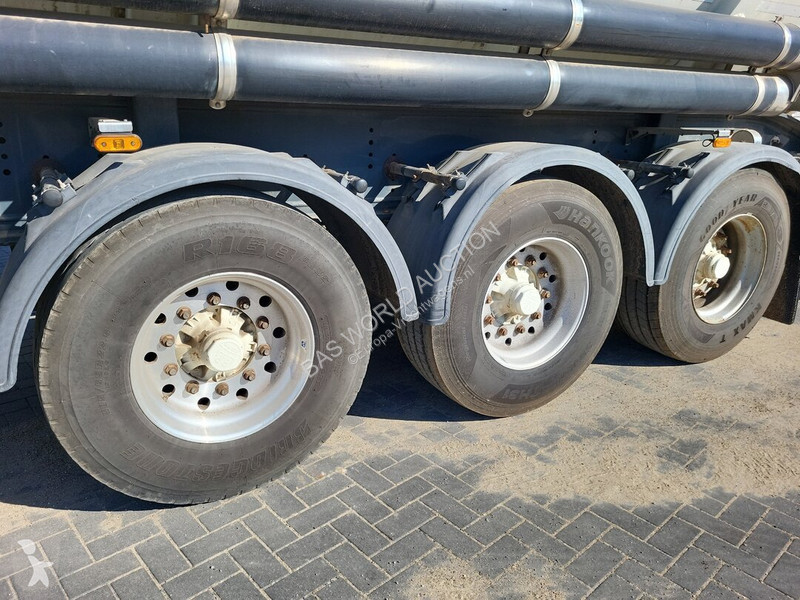 LAG O-3-TI semi-trailer