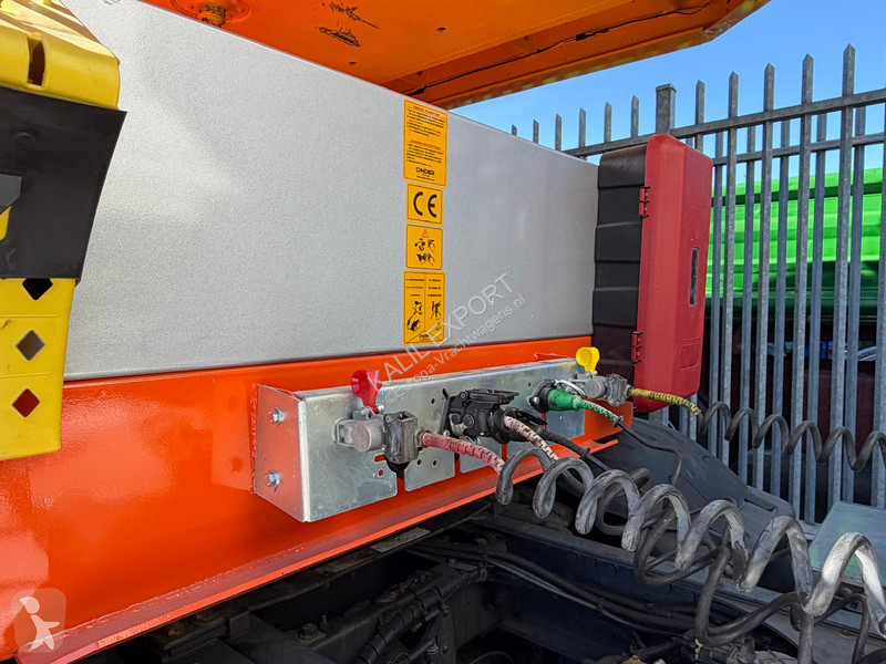 Полуприцеп  Low Bed 3 Axle Full Spring 60 Ton...