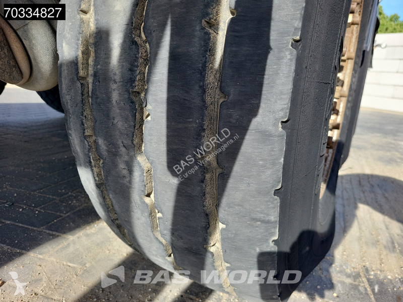 Полуприцеп Schmitz Cargobull SCB*S3D 3 axles