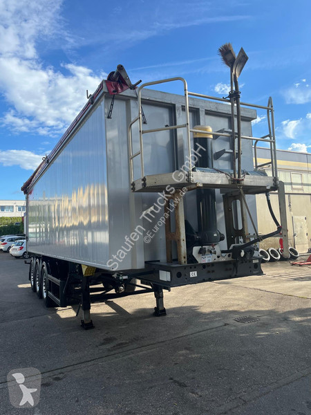 Semitrailer Langendorf SKA 24/30 Getreidekipper...