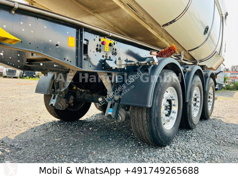 Semitrailer Schmitz Cargobull SCB Thermo Stahl...