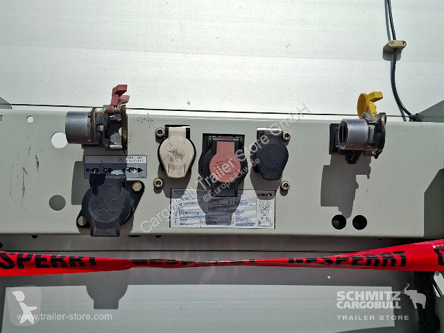 نصف مقطورة Schmitz Cargobull Curtainsider Mega...