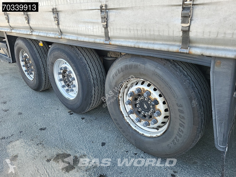 Schmitz Cargobull SCB*S3T 3 axles Sliding Roof...