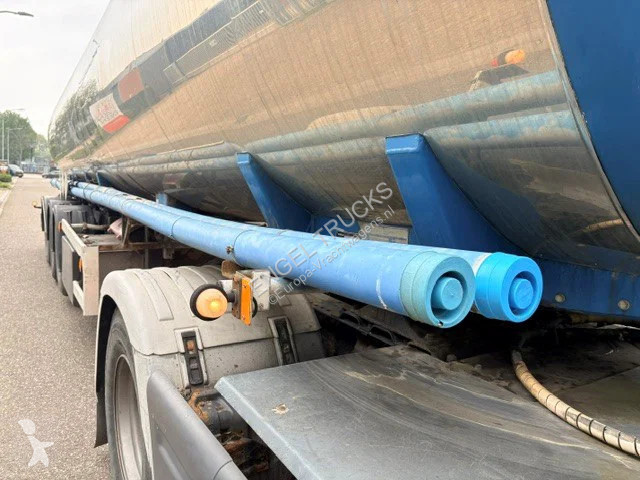 Oplegger Magyar SITE P30P1A3 3-AXLE 1...