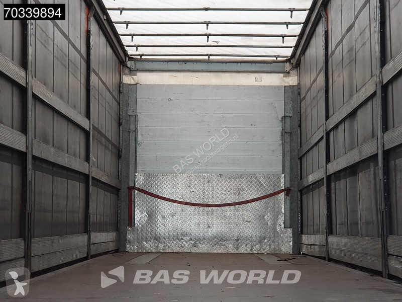 Schmitz Cargobull SCB*S3T 3 axles Sliding Roof...