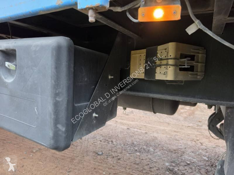 Sættevogn Fruehauf T34C con laterales abatibles...