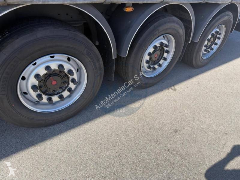 Fliegl SDS01 semi-trailer