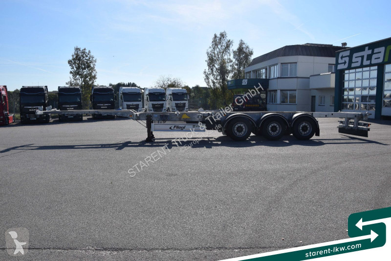 نصف مقطورة Fliegl Containerchassis ADR...