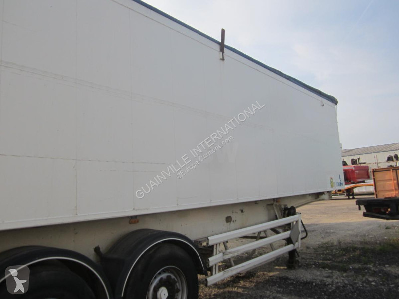 Semitrailer Stas