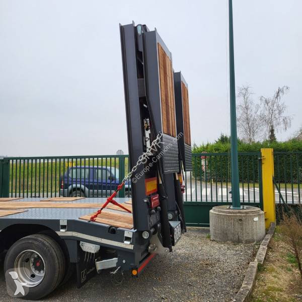 Semiremorca Lecitrailer Porte-engins