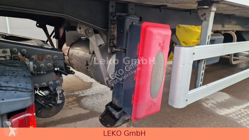 نصف مقطورة Fruehauf FRIGO SEMI 39T Vector...