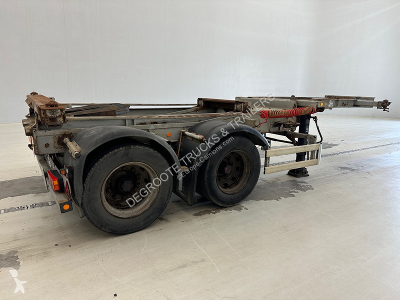 Semiremorca Asca Bi-train skelet 20 ft