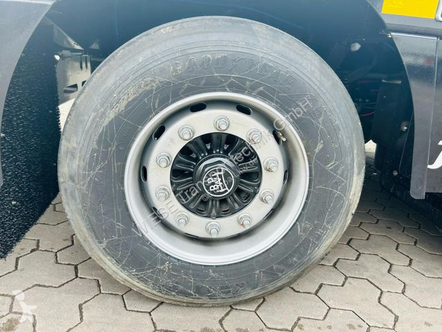 Semitrailer Kässbohrer SPS Mega Schwerlast...