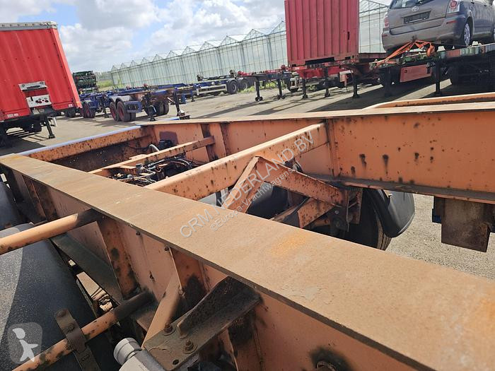Semi reboque  20 ft container chassis  steel...