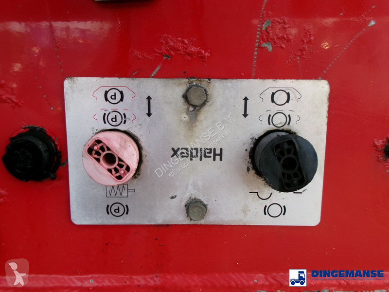 Semiremorca Feldbinder Powder tank alu 41 m3...