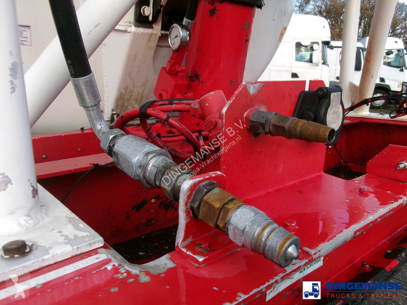 Semiremorca Feldbinder Powder tank alu 41 m3...