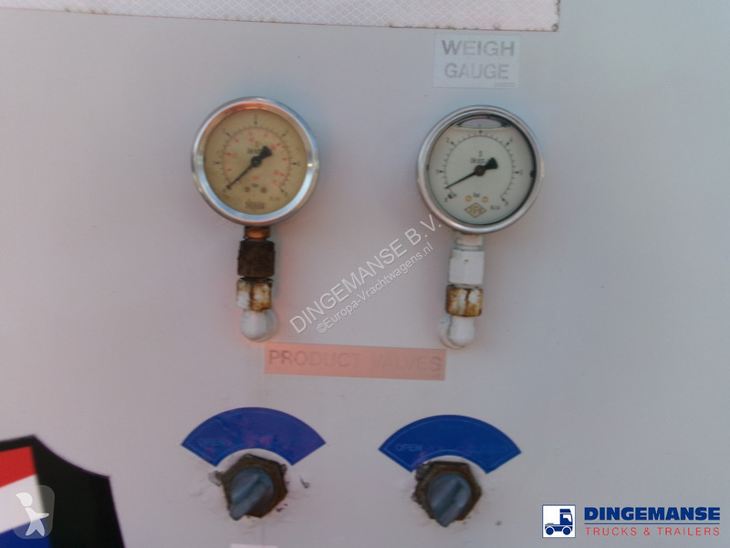 Semiremorca Feldbinder Powder tank alu 36 m3 /...