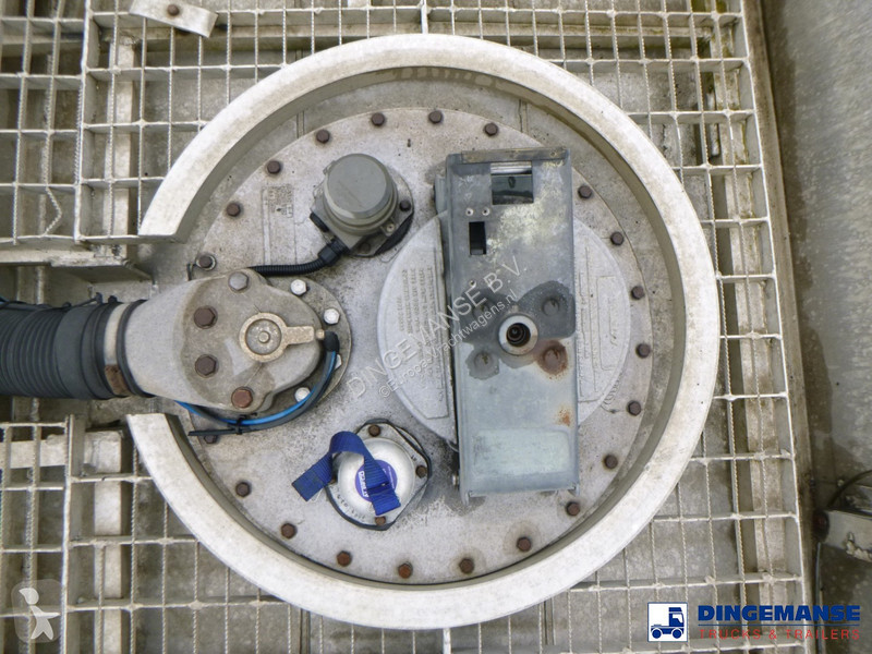 Semiremorca Caldal Fuel tank alu 30 m3 / 5 comp...