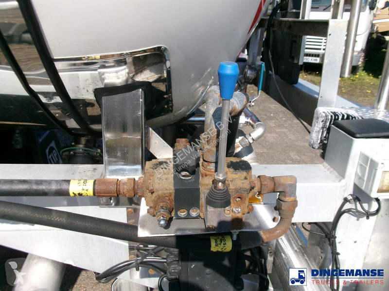Semiremorca Feldbinder Chemical tank (non-ADR)...