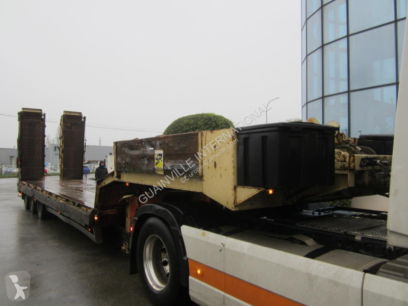 Semitrailer Trax