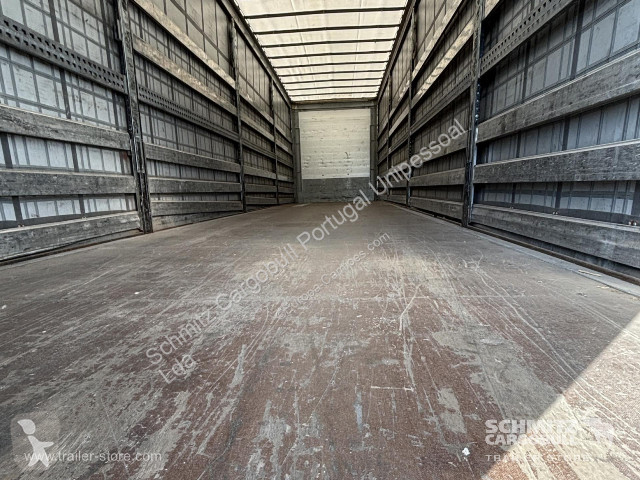 Semitrailer Schmitz Cargobull Semitrailer...