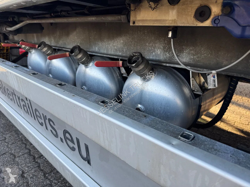 Semitrailer Kraker trailers 92m3 Agrar Steering...