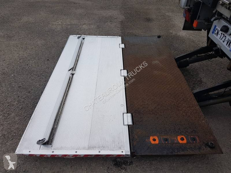 Semitrailer Kögel Bi-température + hayon