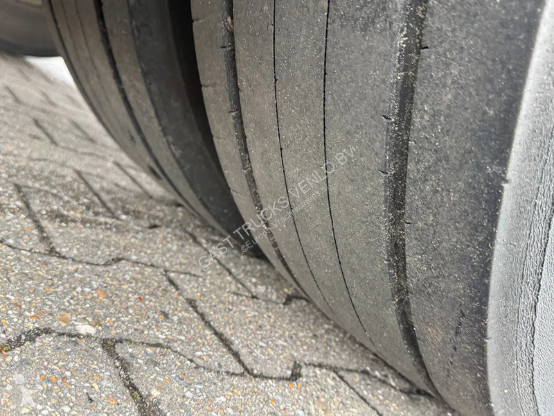Semitrailer Krone City trailer met schuifzeilen...