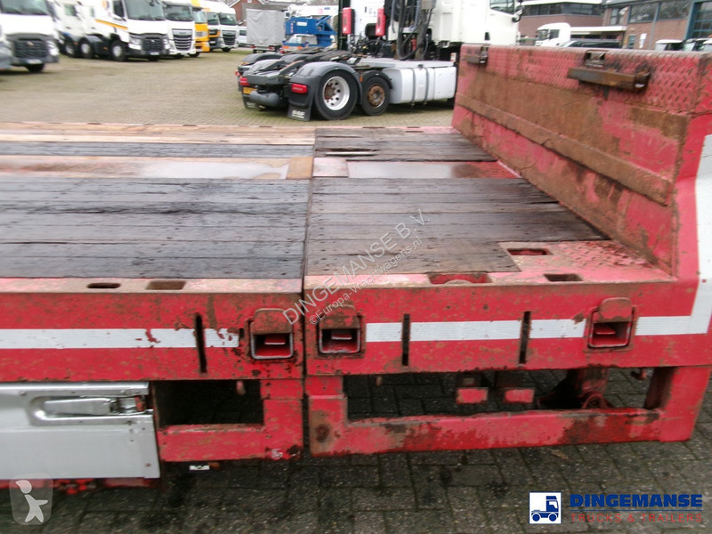 Semiremorca Broshuis 3-axle semi lowbed trailer...