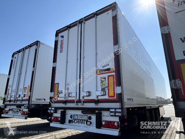 Semiremorca Schmitz Cargobull Tiefkühlkoffer...