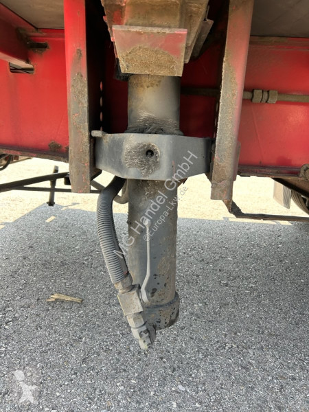 Semitrailer Schwarzmüller Spezialauflieger...