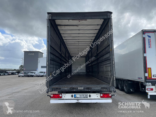 نصف مقطورة Schmitz Cargobull Semitrailer...