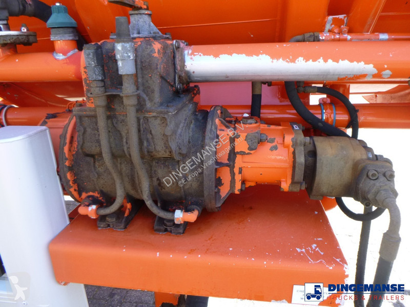 Semiremorca Crossland Vacuum tank alu 33 m3 / 1...